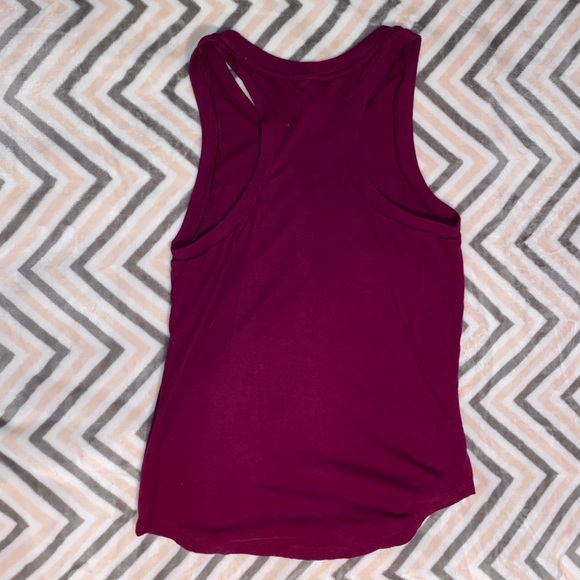 PINK tank - Picture 3 of 3